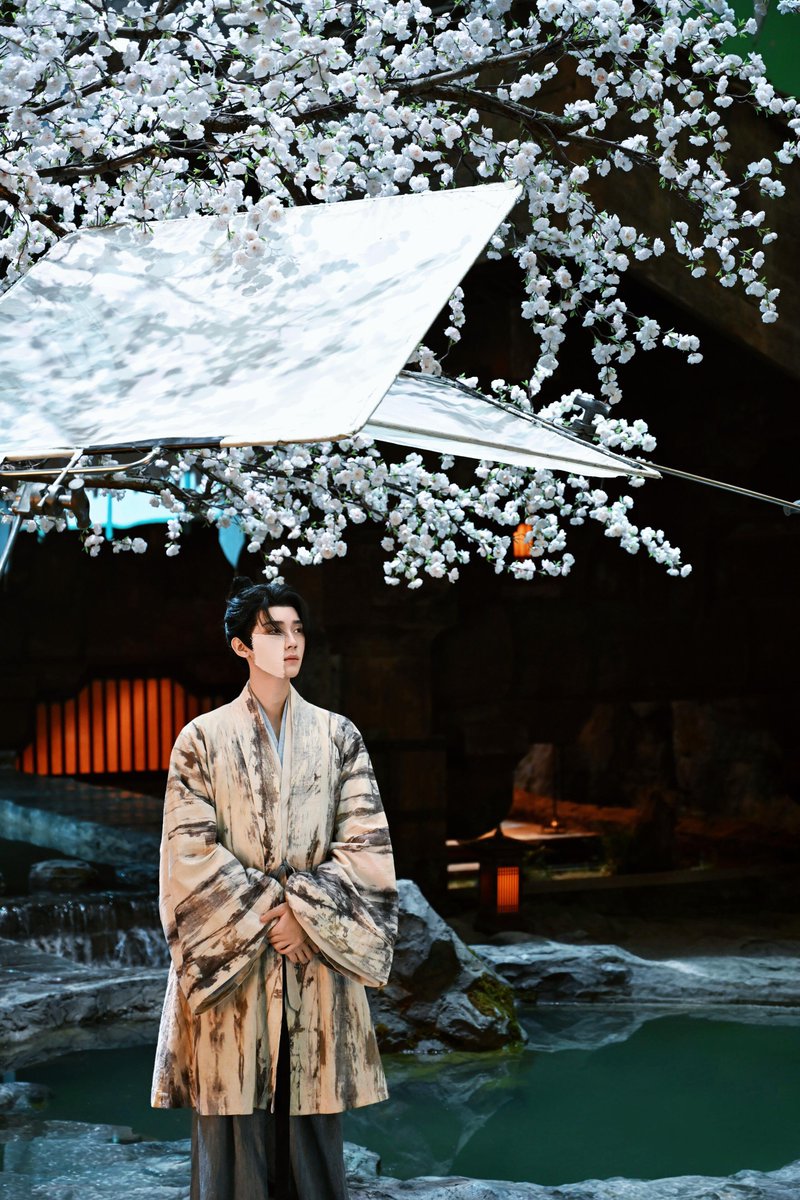 vazseyo's tweet photo. 260314 주익연공작실 샤오홍슈

강호야우십년등 https://t.co/XNyztNNznb