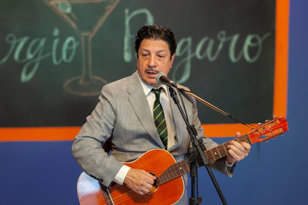 Chubutparatodos's tweet photo. Sergio Pangaro presentó “#Pangarisimo” en Stream Rock
https://t.co/bA4vCIrLKm
#GabrielConte #SergioPangaro #StreamRock https://t.co/PhAaPrGDmw