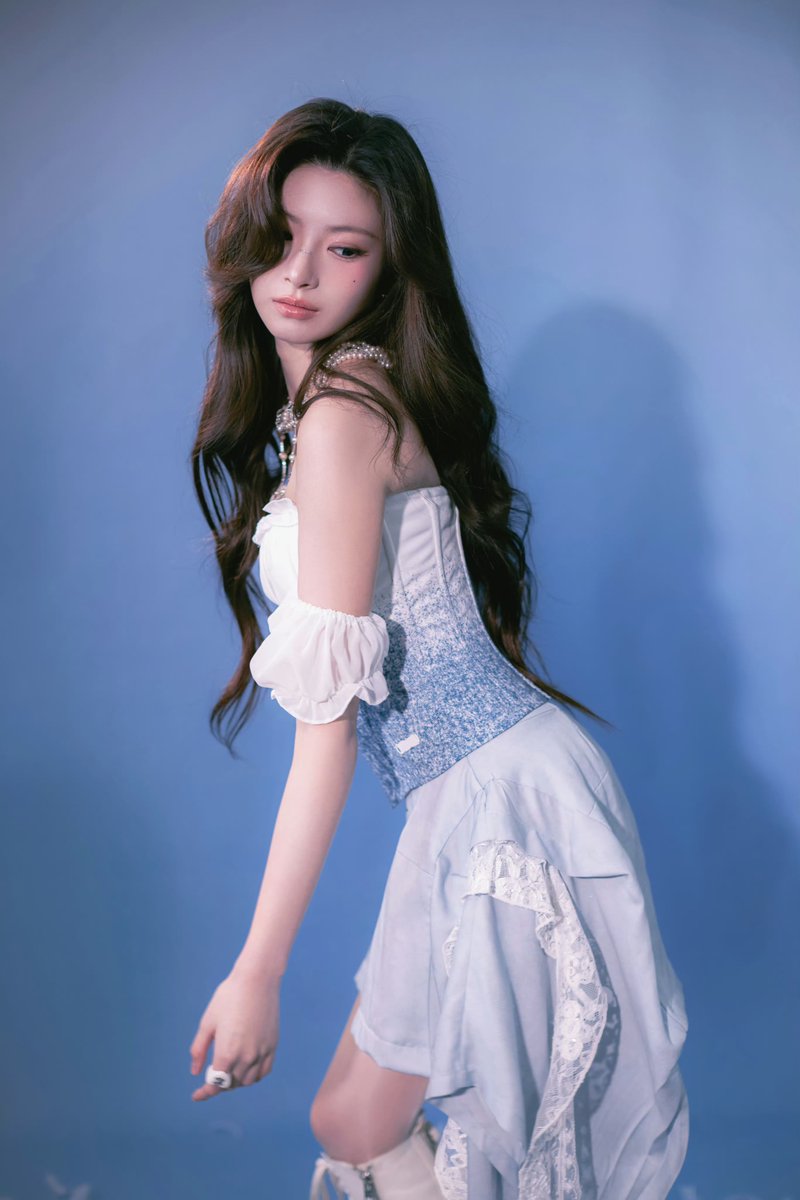 yiren pics tweet media
