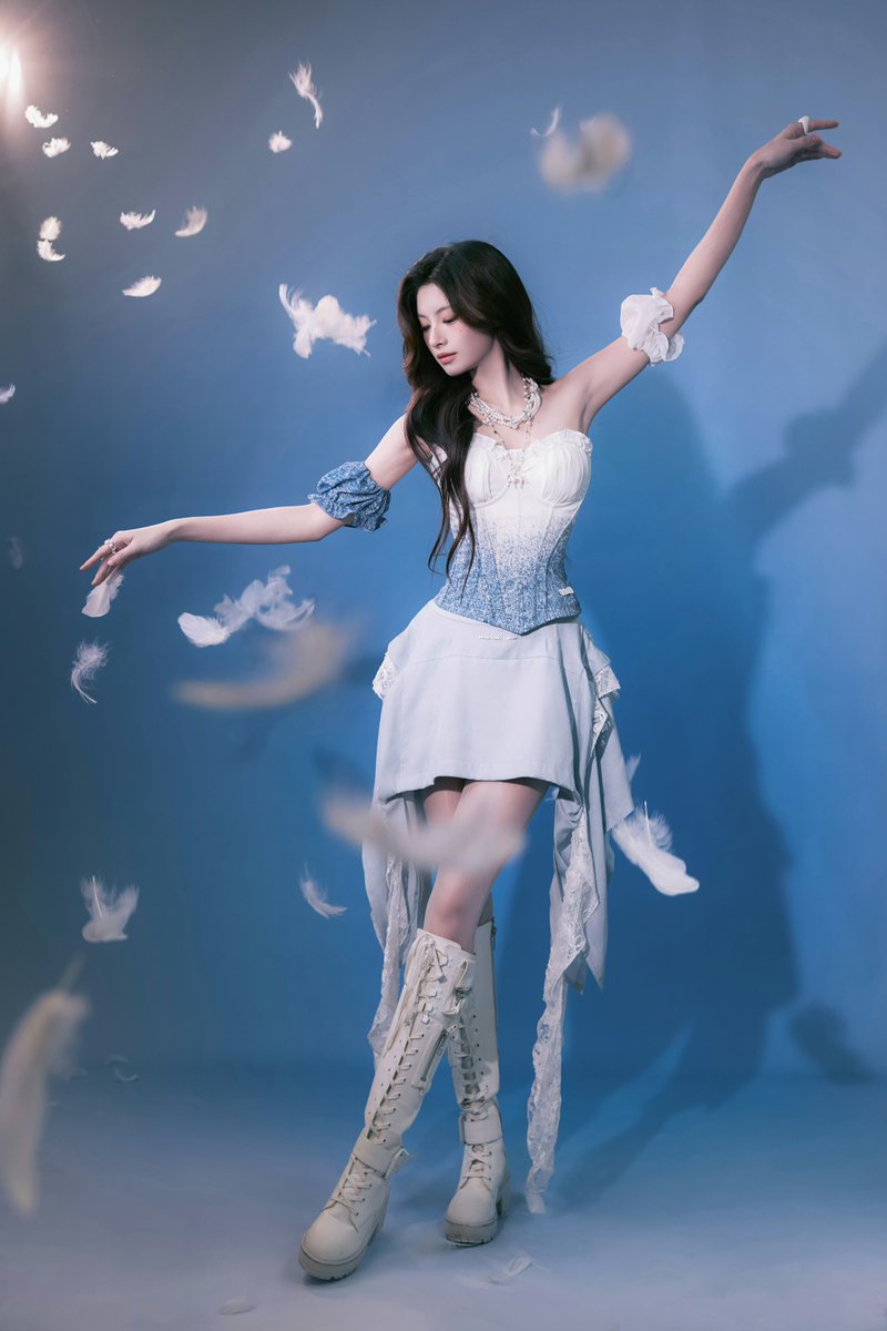 yiren pics tweet media
