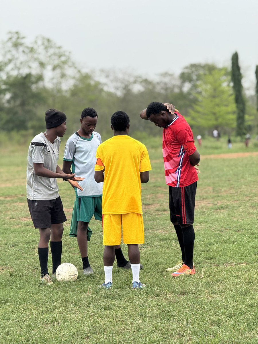TITAN_SFC's tweet photo. Stalemate against Walking boyz 
Full time 
Walking boyz 0-0 Titans 

#Titans https://t.co/daHG1FRDmb