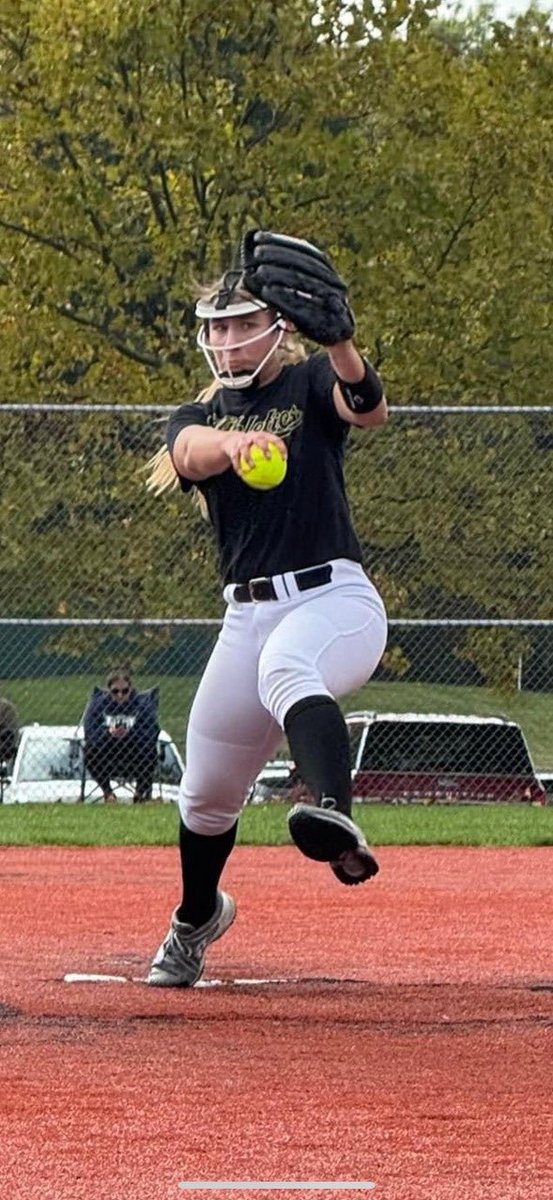 IMG08BenGod's tweet photo. We are pumped to welcome @RitcheyElena to our squad!  This 1st Team All-State (PA) multi-sport athlete is a strikeout machine in the circle and a power hitting force at the plate.  As a freshman she was 3rd in the state in Ks and 2nd in HRs.  Gets it done in the classroom too with a 4.65 GPA.  Welcome to the team Elena - future is bright!
@LineDsoftball @ExtraInningSB @tagupSoftball @thealliancefp @ConnectSports_ @triplecrownspts