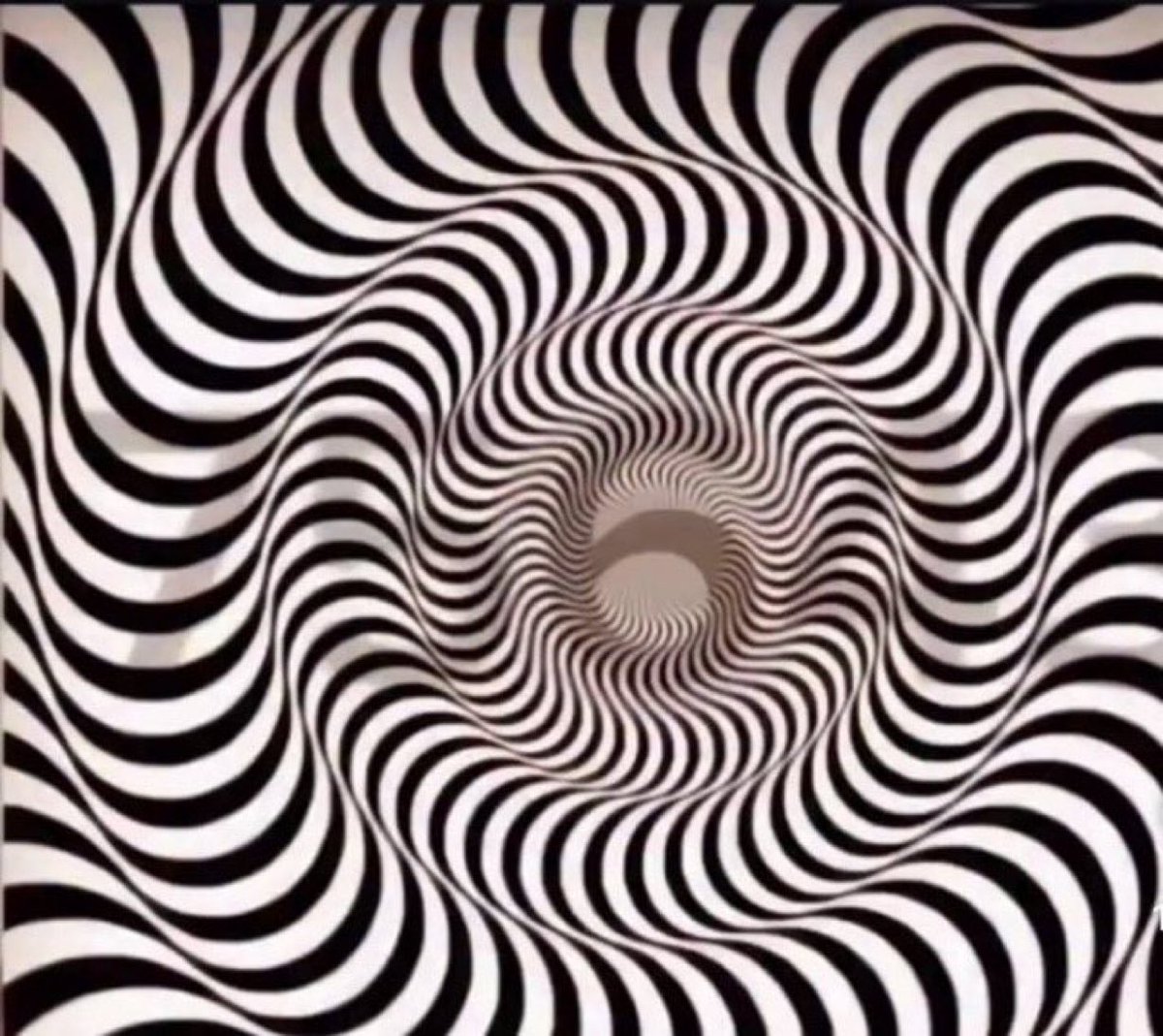 BT UPDATES tweet media