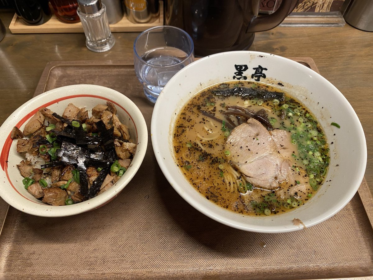 fuga_tmge's tweet photo. ラ後のラ https://t.co/kJHbK0LvuI