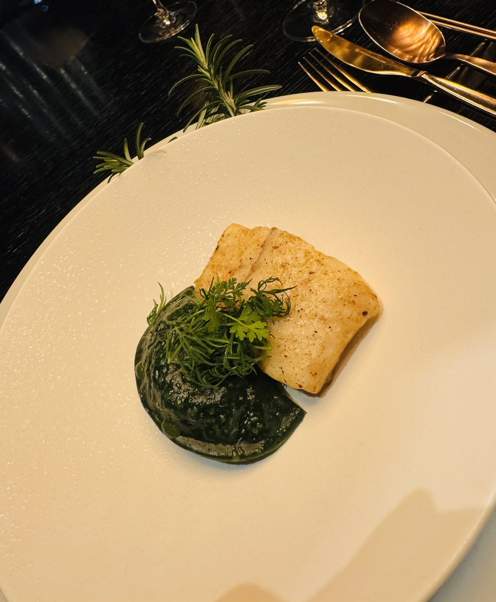 大塚香織 tweet media