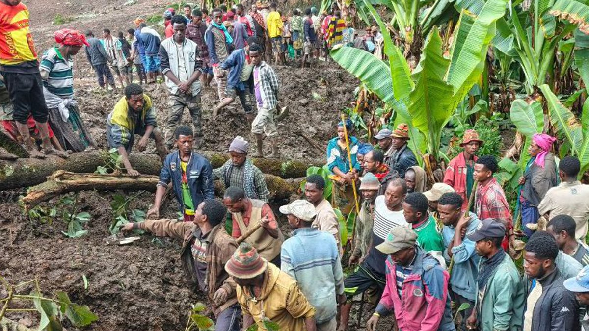 NexusEchoX's tweet photo. Death Toll Rises to 80 in Ethiopia Landslide Disaster
At least 80 people have been confirmed dead and many more remain missing following devastating landslides in southern Ethiopia's #GamoZone .
The disaster, triggered by days of relentless heavy rainfall, has also impacted neighboring Kenya, where over 60 deaths have been reported.
The Ethiopian government has declared three days of national mourning to honor the victims.