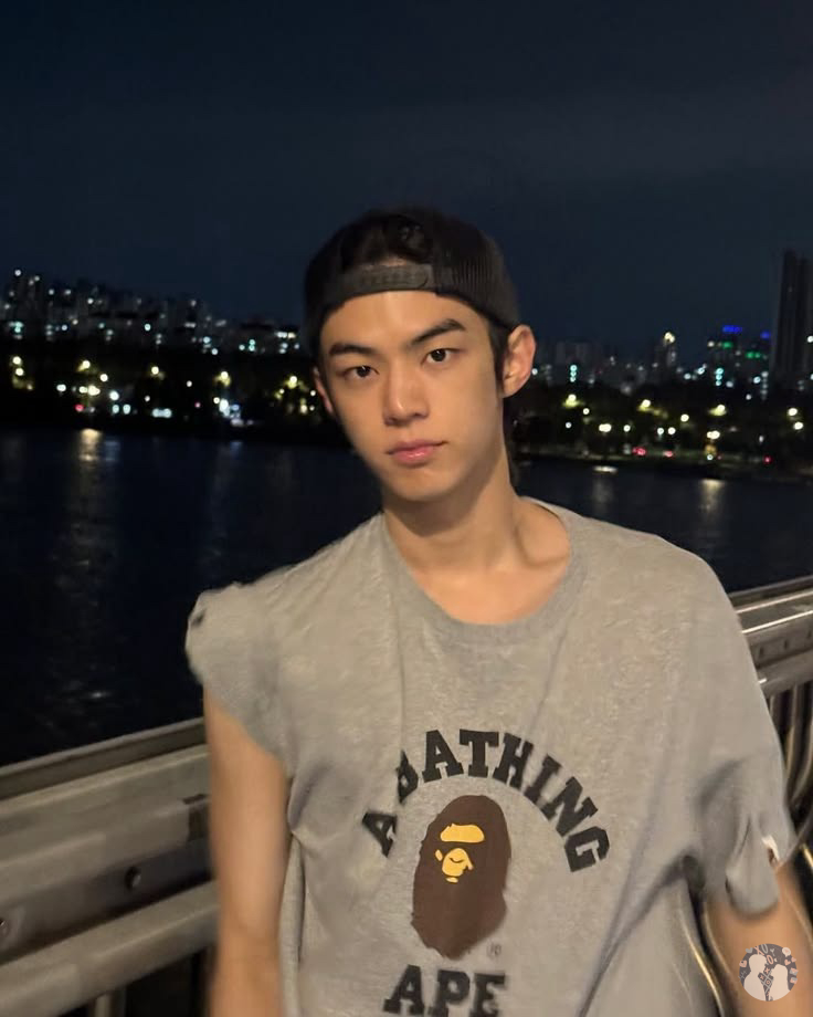 𝗦𝗘𝗡𝗦𝗢𝗥 𝗡𝗔𝗠𝗔!! 𝗡𝗢 🚢 𝗠𝗜𝗡𝗢𝗥! tweet media