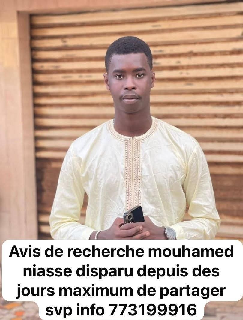 Rassoul__ly's tweet photo. 🚨 Aidez nous à retrouver notre frère MOUHAMED Niass ‼️ https://t.co/Ca69KuhySP