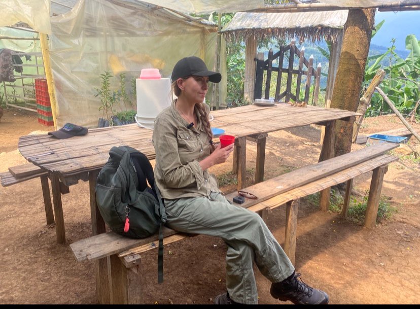 Steph Bates Prensa tweet media