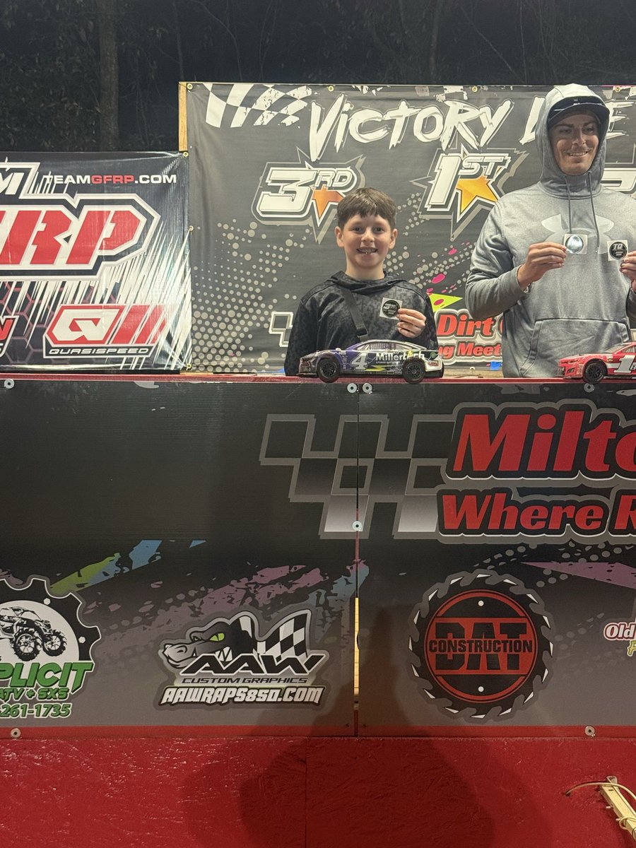 dennis thomas tweet media