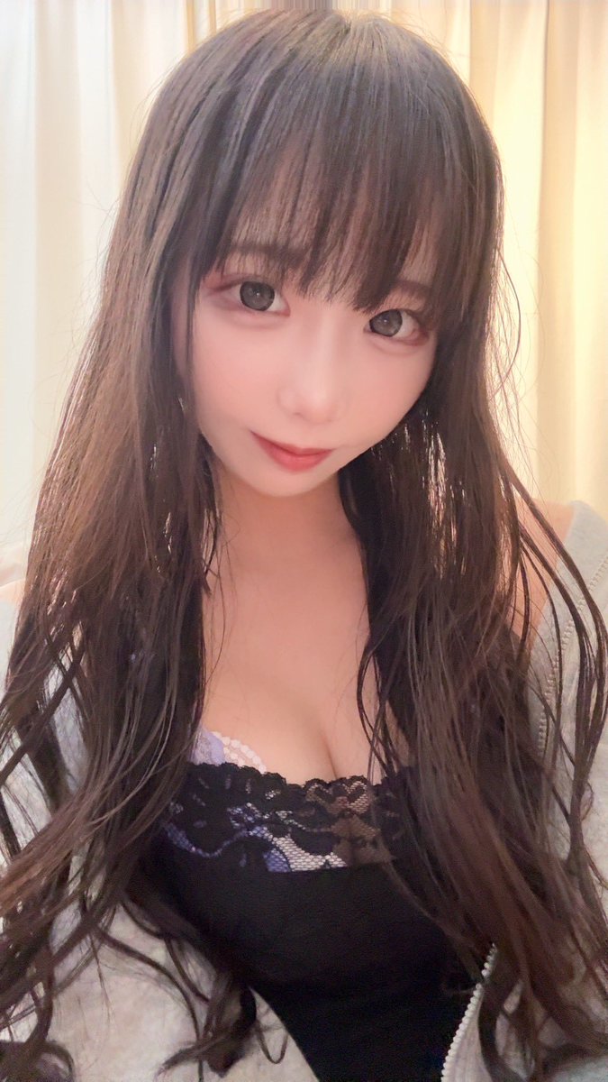 いいねしたアカウントを覗きにいきます！笑 https://t.co/TvfZ27dxJk