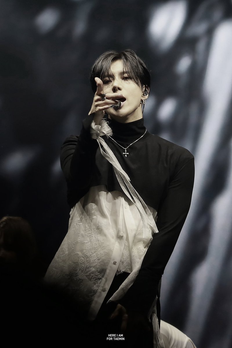 Here-iam tweet media