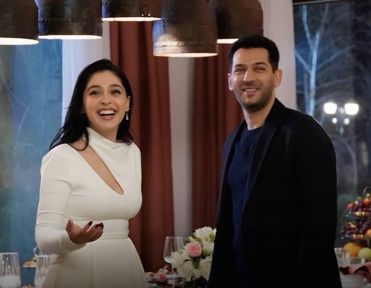#GüllerVeGünahlar yeni bölümüyle bu akşam 20.00’de #KanalD’de! #MuratYıldırım #CemreBaysel #ZeySer💖
