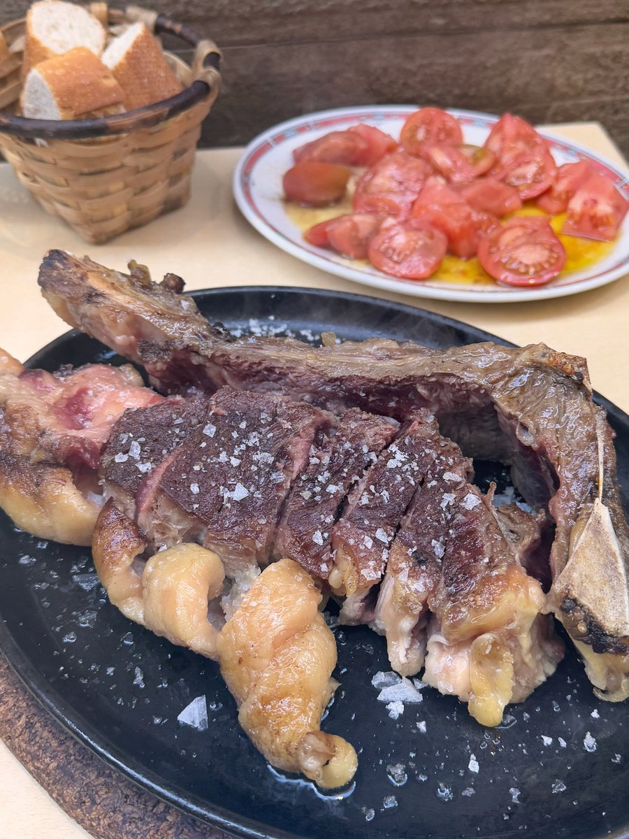 털돼지 tweet media