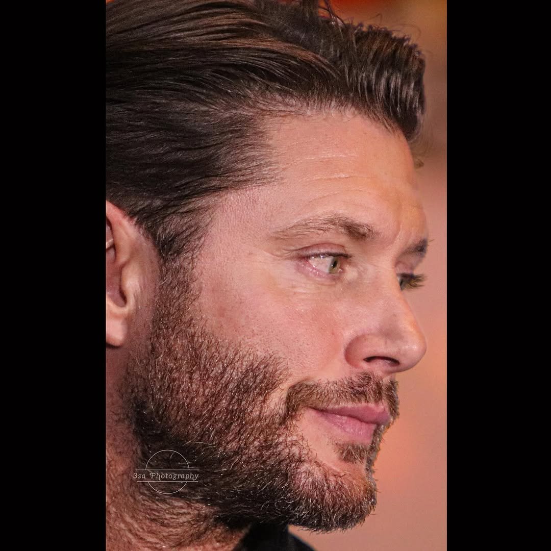 Jensen Ackles Media tweet media