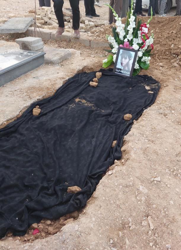 🔴 This is what the Islamic Republic hides under digital blackouts:

Maliheh Firouzei, 32, arrested during January 2026 protests in Bojnurd, was tortured, raped, burned, had her limbs broken and face crushed by security forces, then murdered—her family was forced to claim she