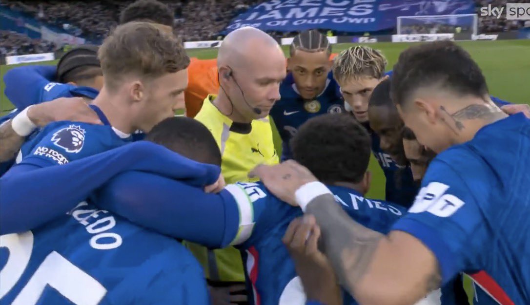 Olly Hawkins tweet media