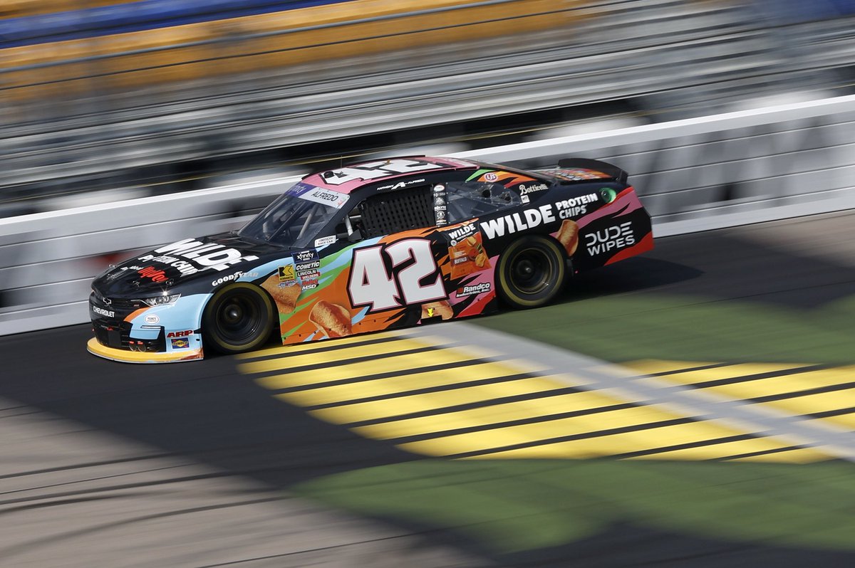 JM Graphics tweet media