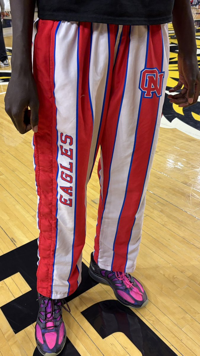 Sports in Kansas tweet media