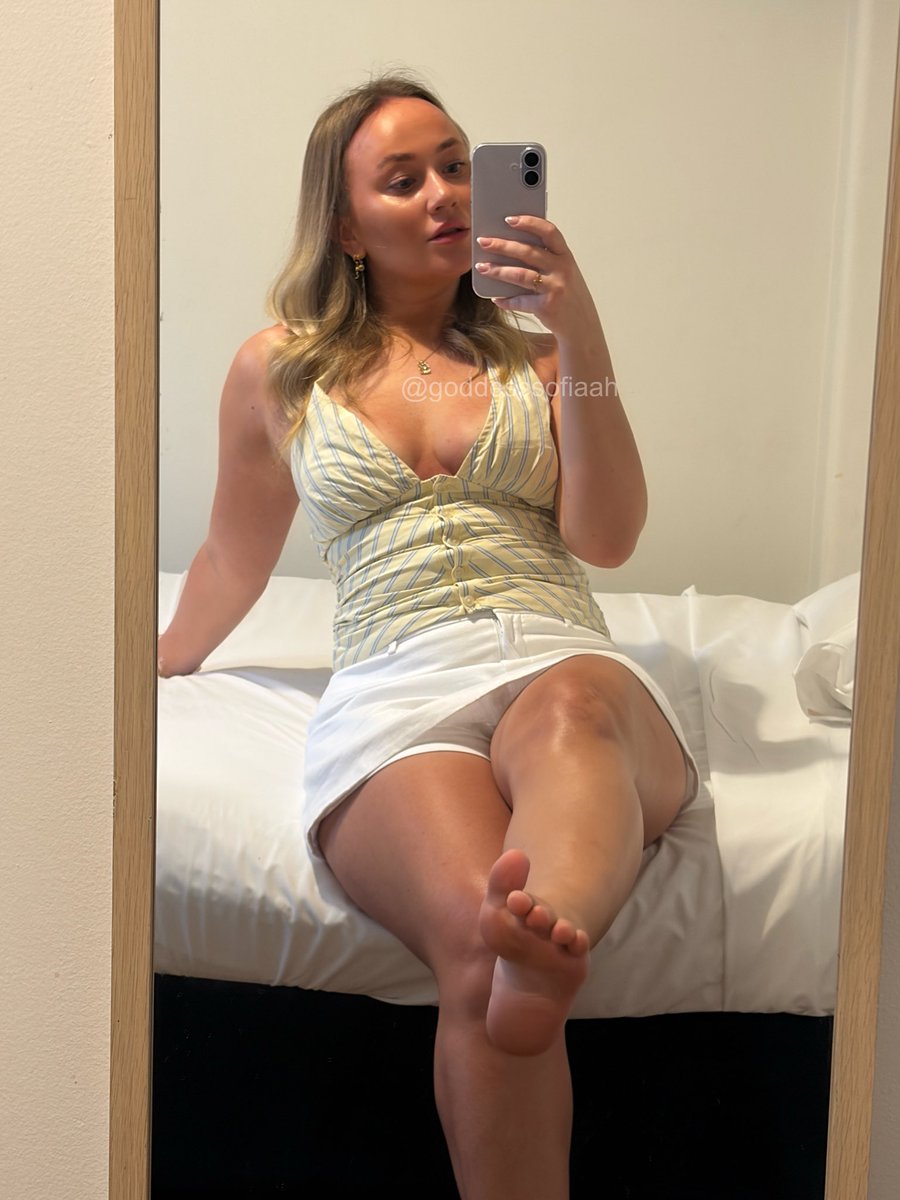 Goddess Sofia | Findom 👑💸 tweet media