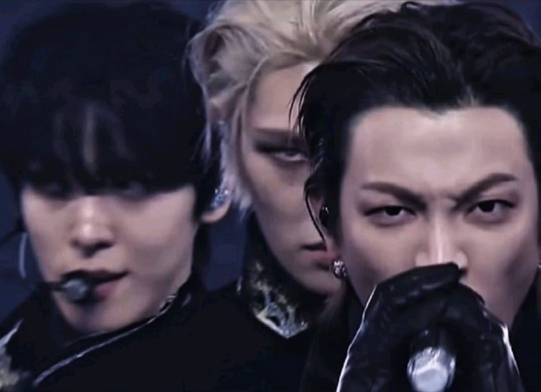 lika met ateez tweet media