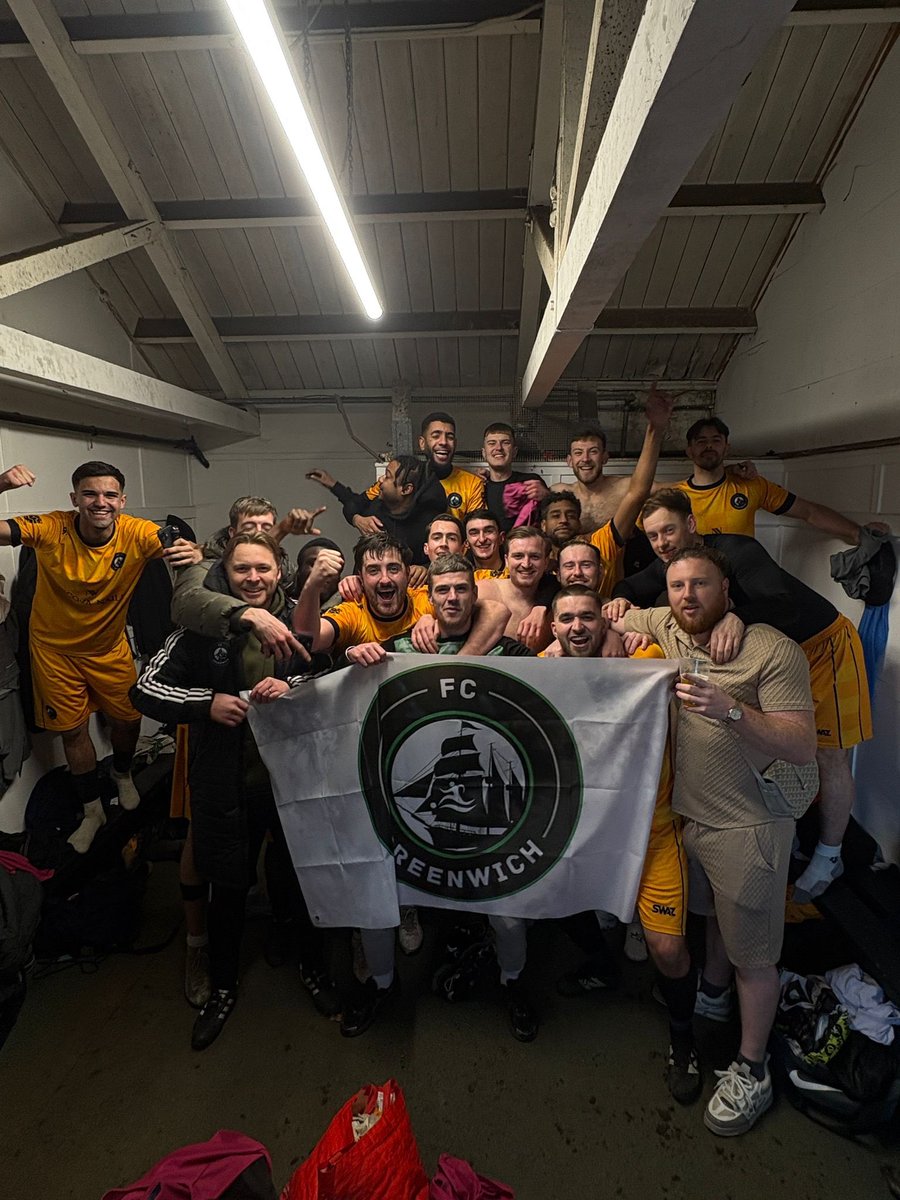 FCGreenwich's tweet photo. The boys cruise through first semi final today winning 5.0 against @RotherhitheFc to secure 1 of 3 finals . We now focus on next weeks semi vs @sitt_valleyfc 
Up the Greenwich 💪💪💪
@KCFL1516 https://t.co/f7c2CdnYmJ