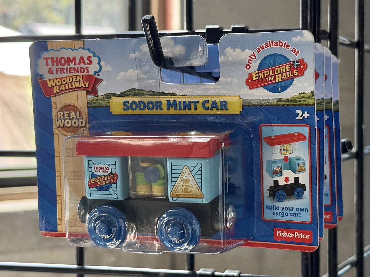 ThomasWoodenRailway tweet media