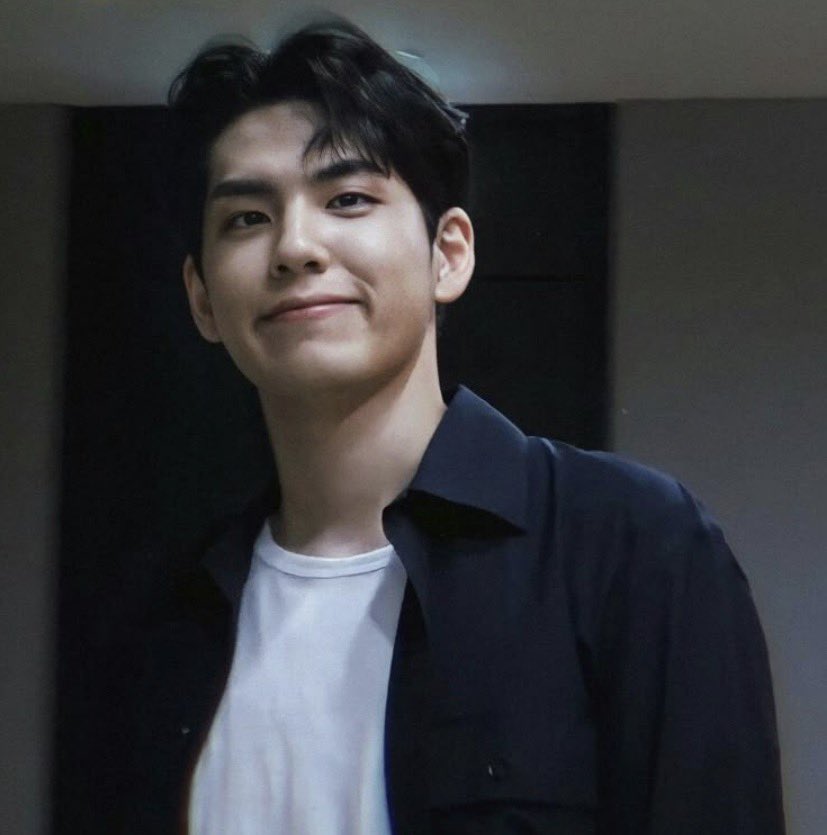 Gravitated. tweet media