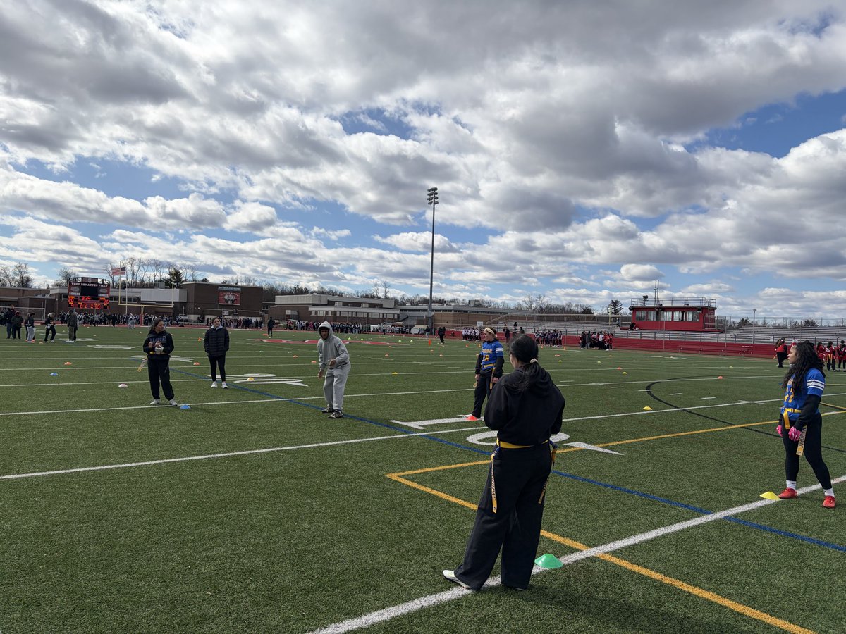 Mahopac Varsity Flag Football tweet media