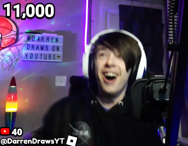 DarrenDraws tweet media