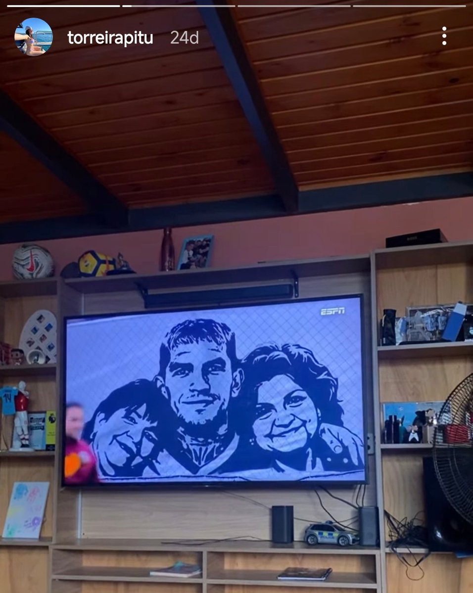 Lucas Torreira'nın ablasının paylaşımı