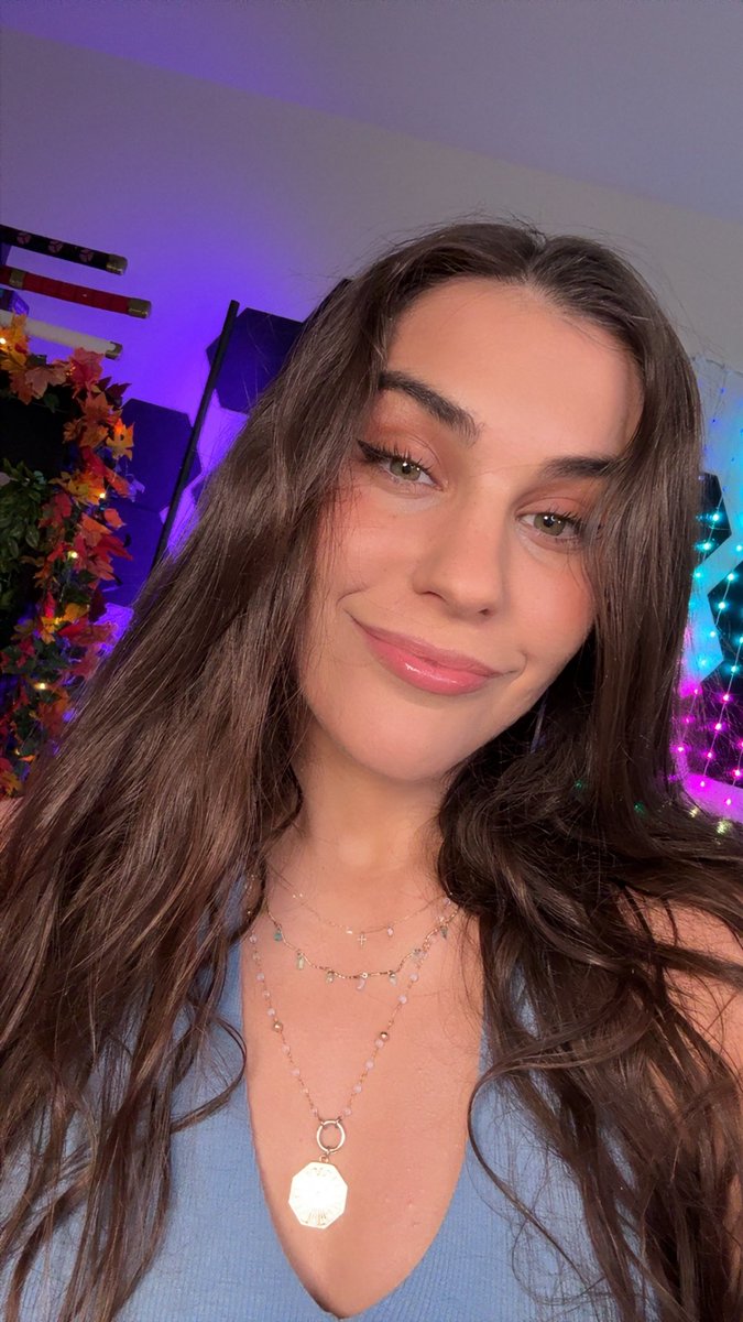 Stacey✨ tweet media