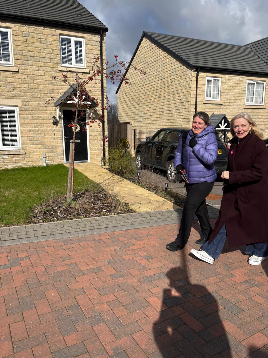 Tracy Brabin WY 🌹 tweet media