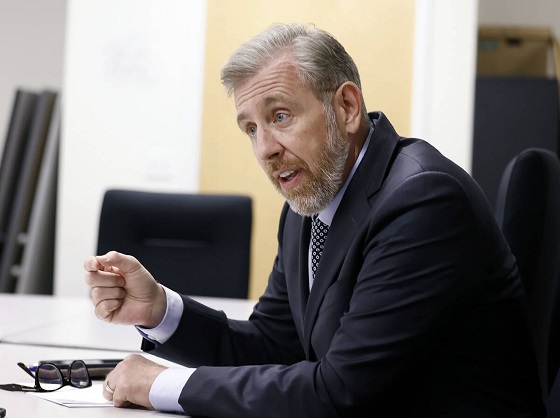 ApsRadioNews's tweet image. In Dispute Over Electronic Monitoring Releases, Are Las Vegas Police Flouting Court Orders?

apsradionews.com/las-vegas-poli…

#LasVegaspolice
#electronicmonitoring
#courtorders
#APSRadioNews