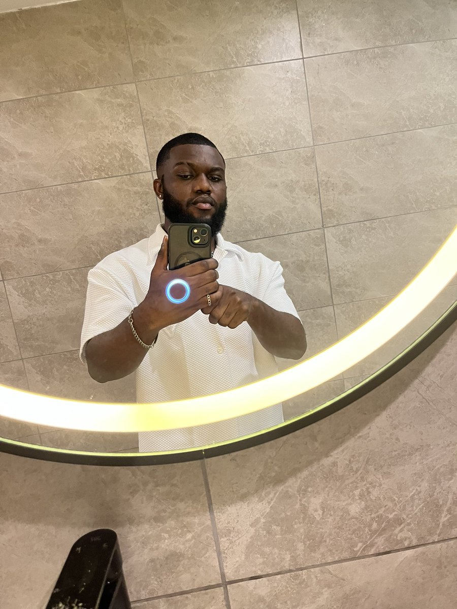 BS :( 🇬🇭 tweet media