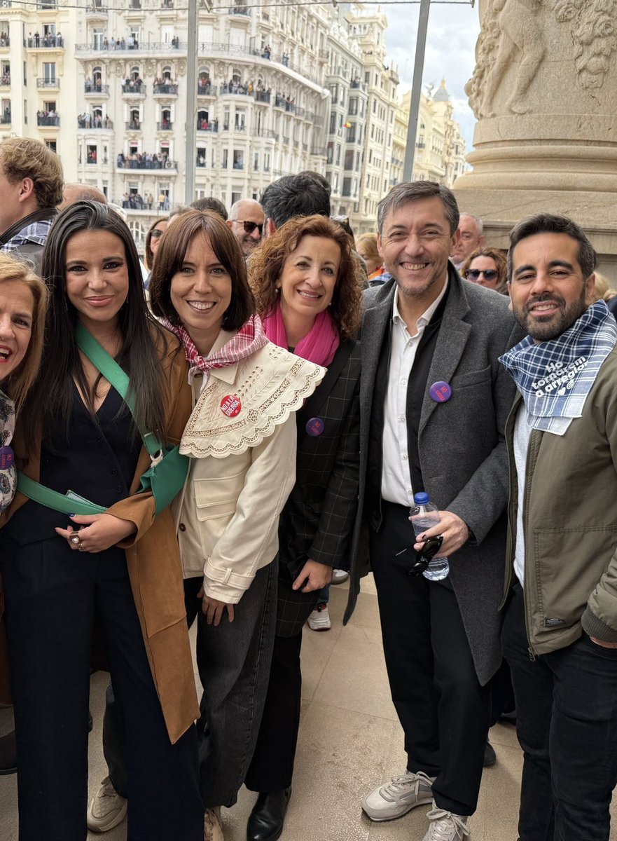 Club de los Viernes tweet media