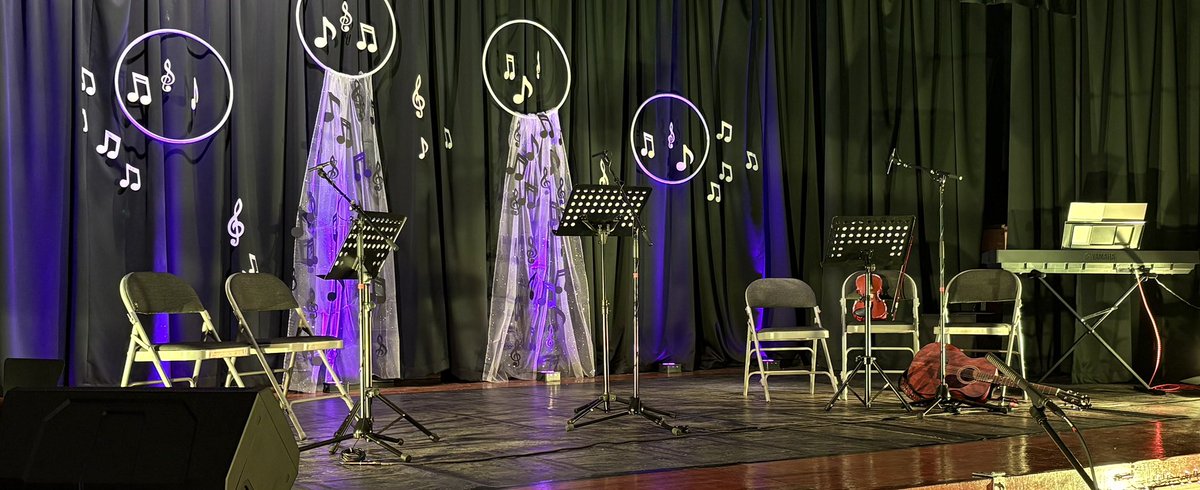 SoundFuncEvents's tweet image. Back with our friends @StMarksHigh for their annual Spring Concert. We looked after full stage production, including stage lighting, uplighting and sound…  Supreme talent on stage as always… 😎 

#equippingyourevent #wemakeevents #eventservices #elevateyouratmosphere