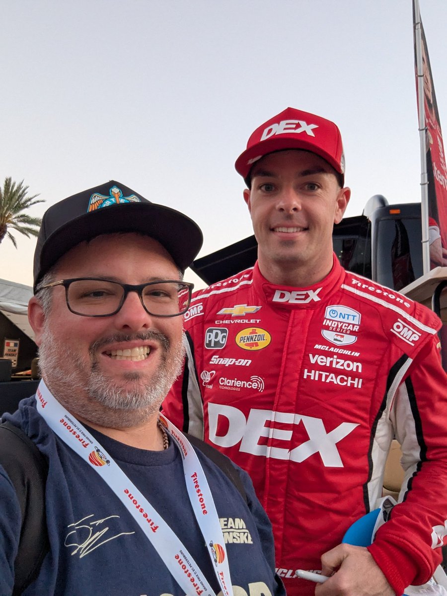 mark_mrocz's tweet photo. Been going to @IndyCar in St Pete for about ten years now. Love the city and the sport! Great few weeks to the season so far! https://t.co/SXhyVtYa2J