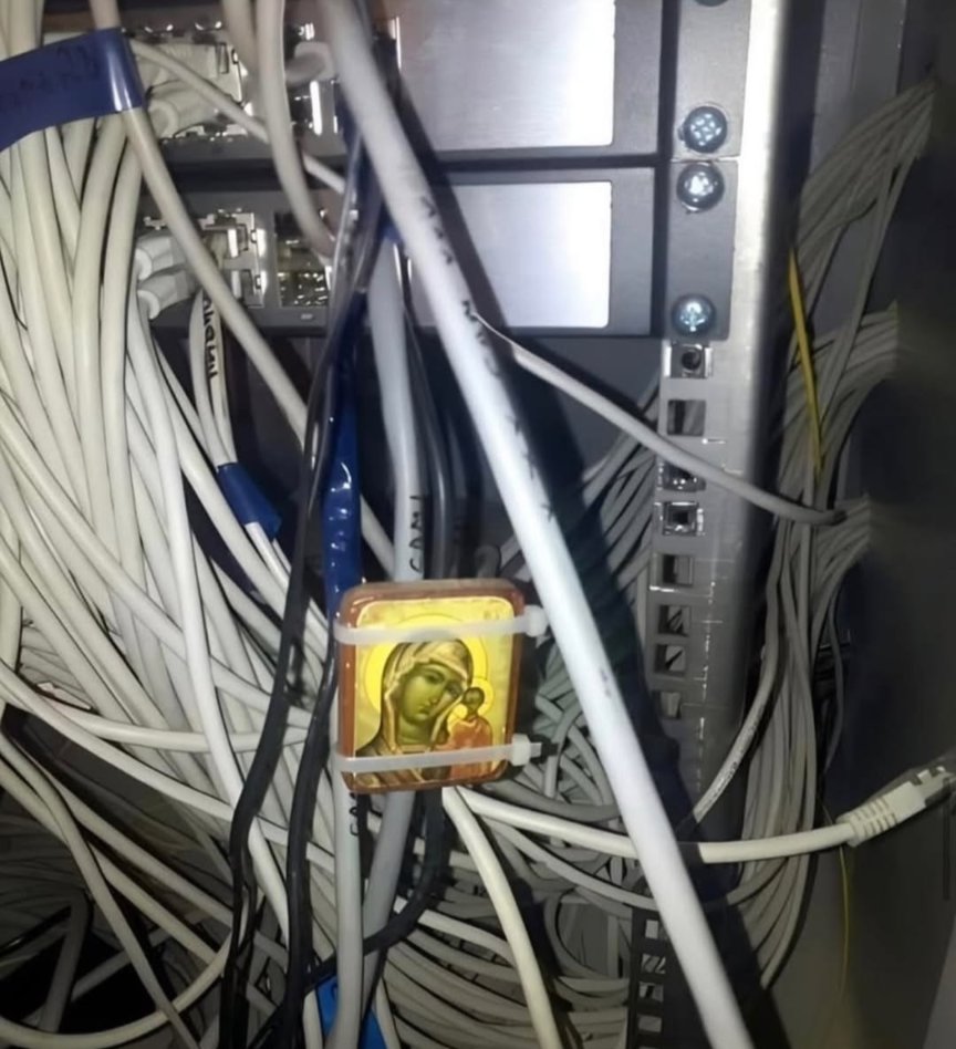 Ante tanto dataleak en Locombia, y como último recurso, se hace necesario comenzar a implementar medidas divinas.

No me pregunten por la efectividad, ya q sólo me queda tener fé.