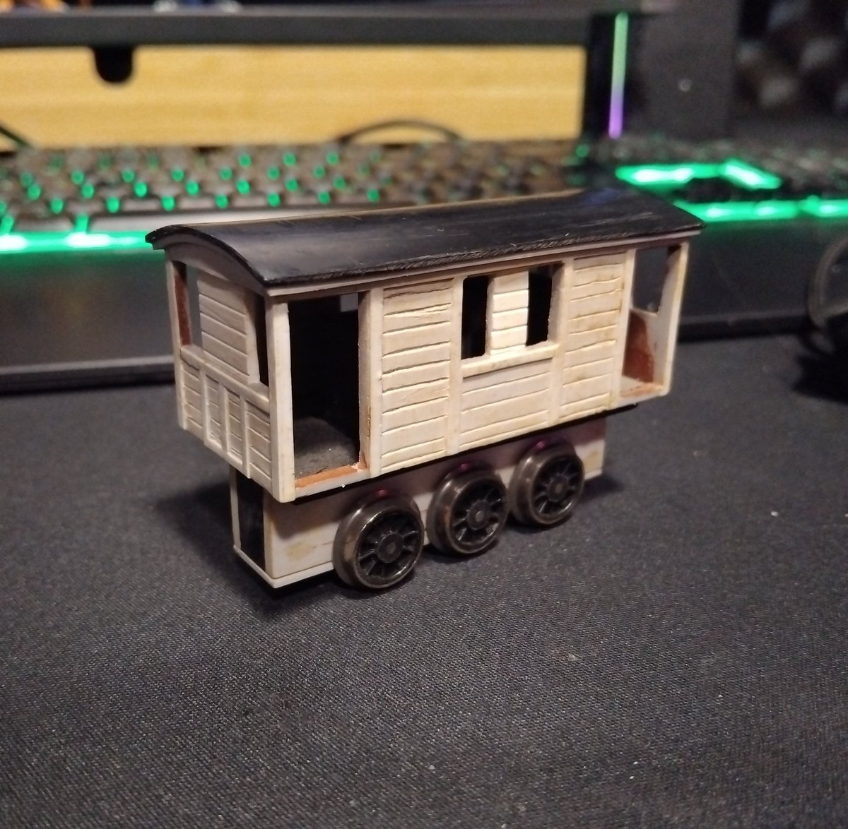 DBurch (Comms Work open on Ko-Fi & VGen) tweet media