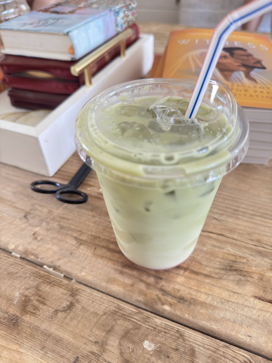 Athanasia tweet media