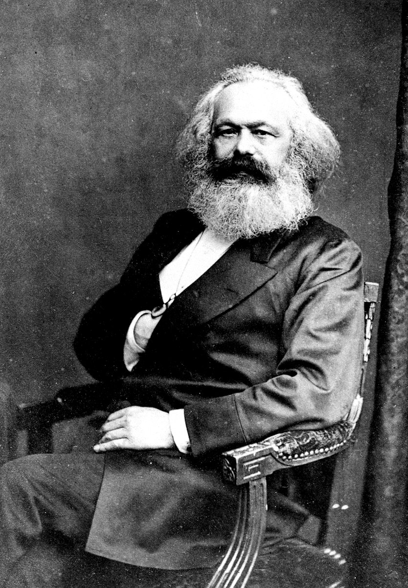 jacobinlat's tweet photo. Karl Marx murió un día como hoy, en 1883.

Su obra nos ayuda no solo a comprender el capitalismo, sino también a luchar por un mundo libre de explotación y dominación. 🧵 https://t.co/N4aZQMtDoi
