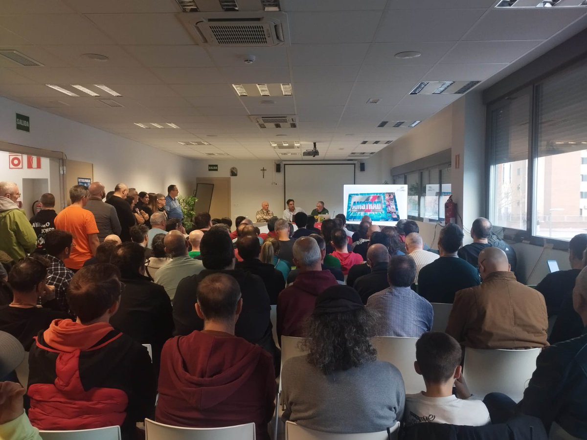 Retro Parla tweet media