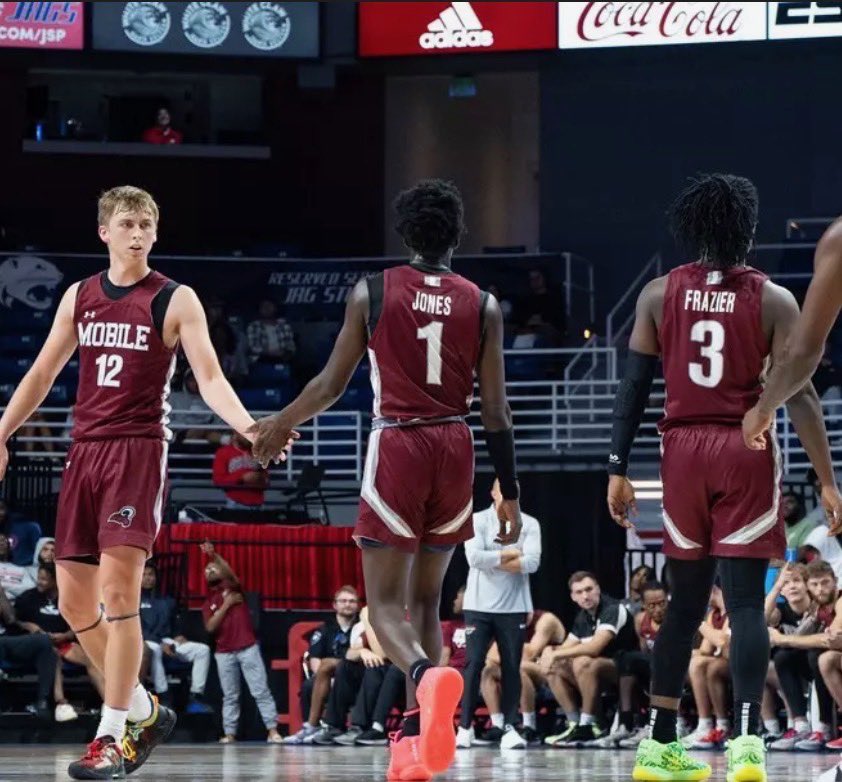 Julian Horton tweet media