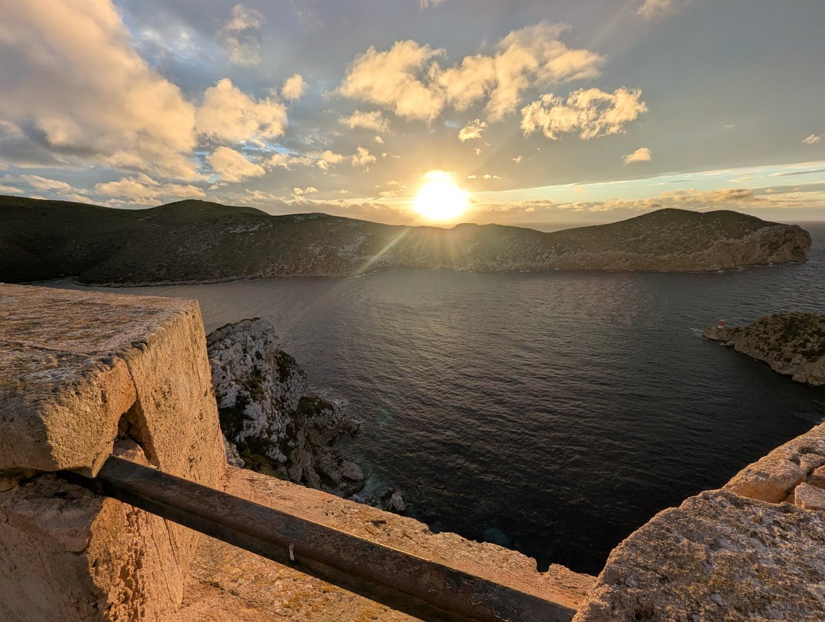 Miquel Àngel tweet media