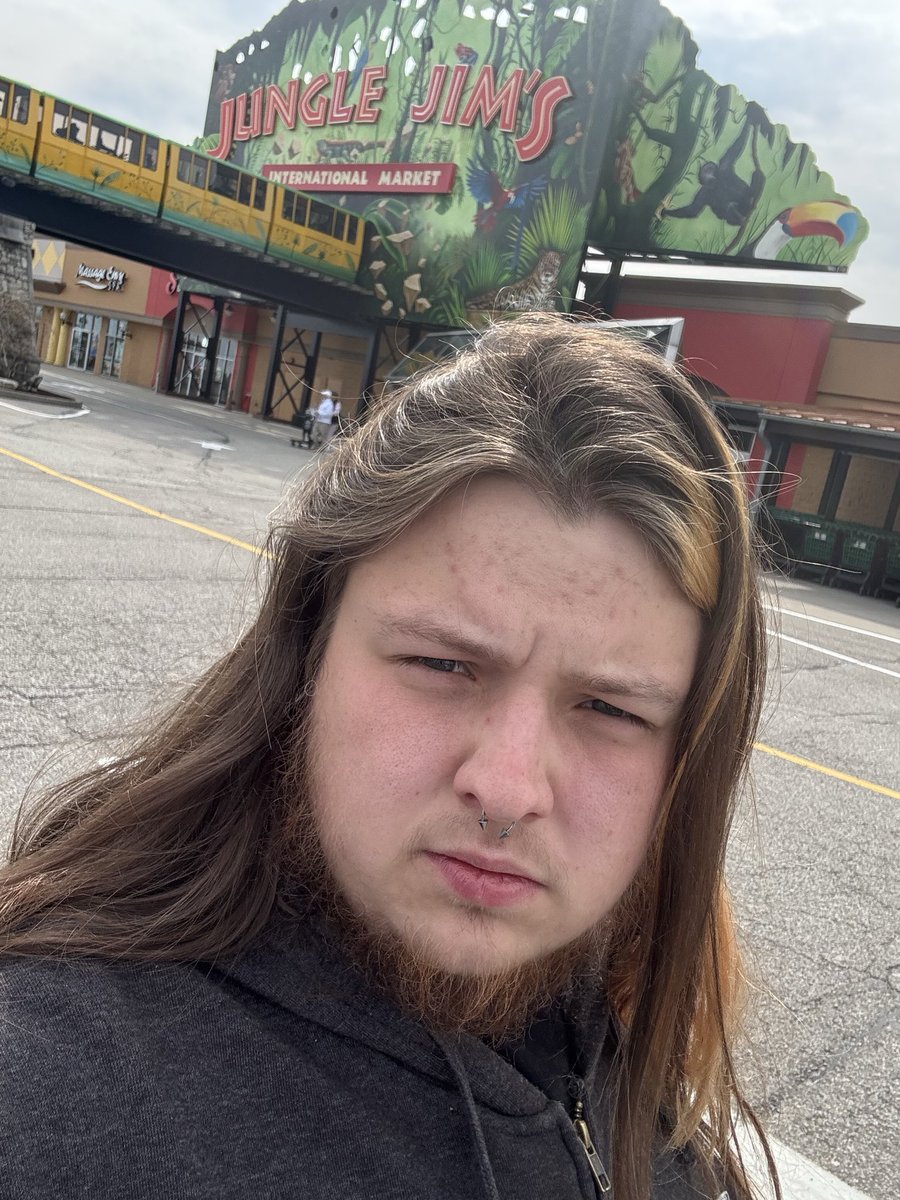 Axel Thorne tweet media