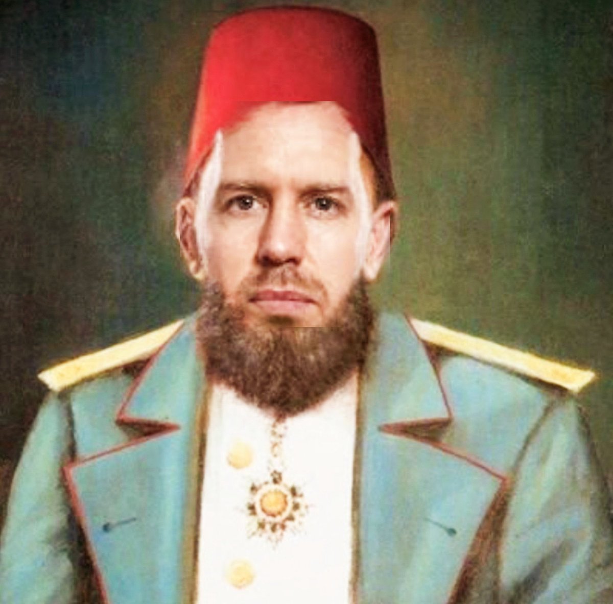 numerounoseb's tweet photo. Fetel lobisi kalmamış zaten 3 sene sonra geri dönmek garip Hamilton Ferrari’de hayatta düşünmezdik https://t.co/gyIFHl2hJr