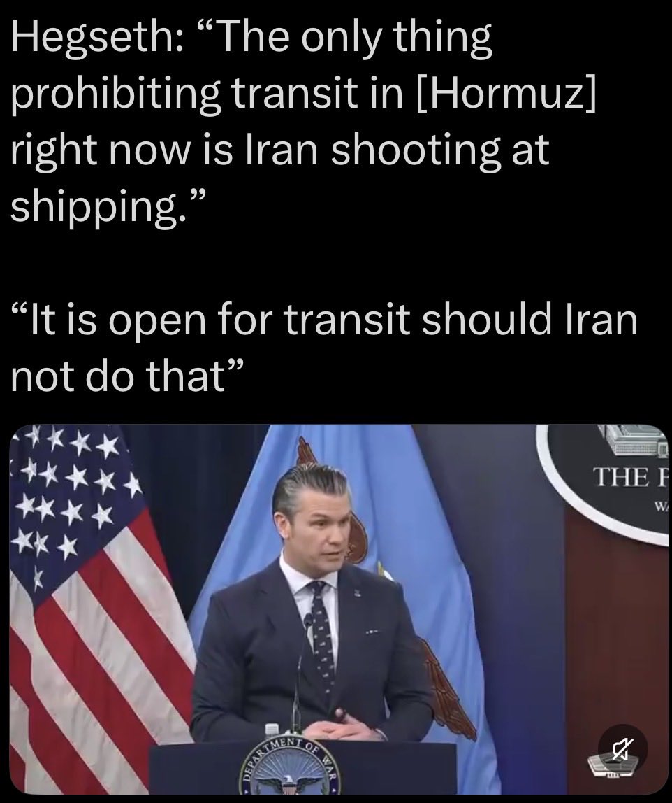 blackcherry883's tweet image. @PeteHegseth @SecWar 
Here is the most #inefficient #moron the personification of ineptitude that runs the Department of Defense! #resignPeteHegseth #kakistocracy