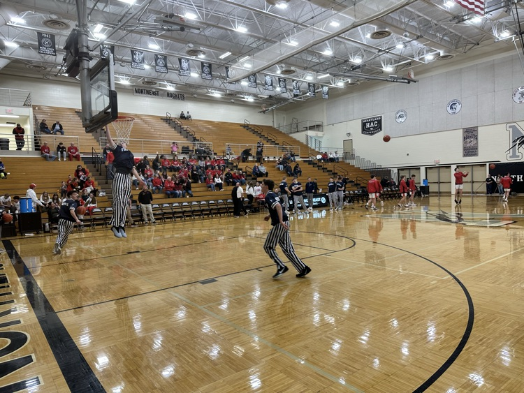 ๐
๐ซ๐๐๐ฆ๐๐ง ๐
๐๐ฅ๐๐จ๐ง๐ฌ tweet media