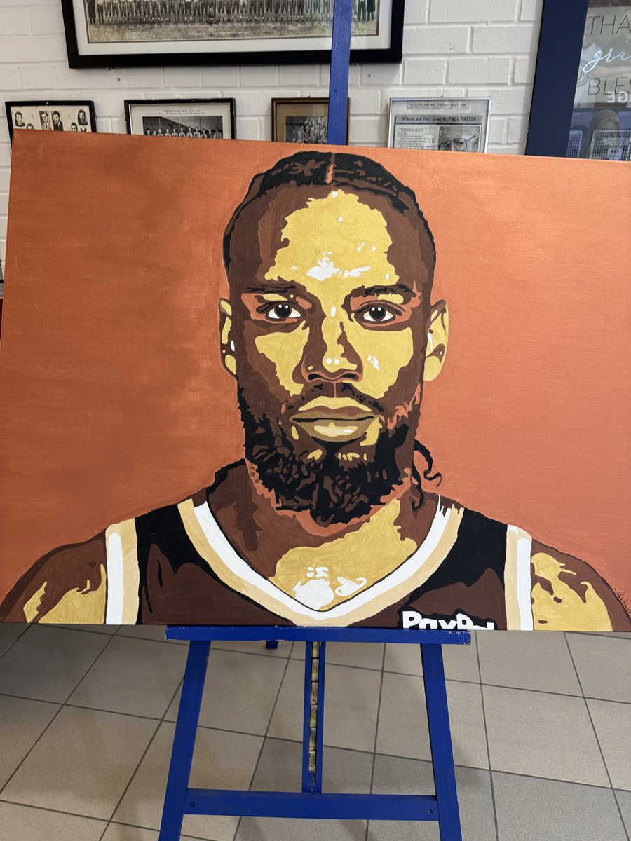 Michael Grange tweet media